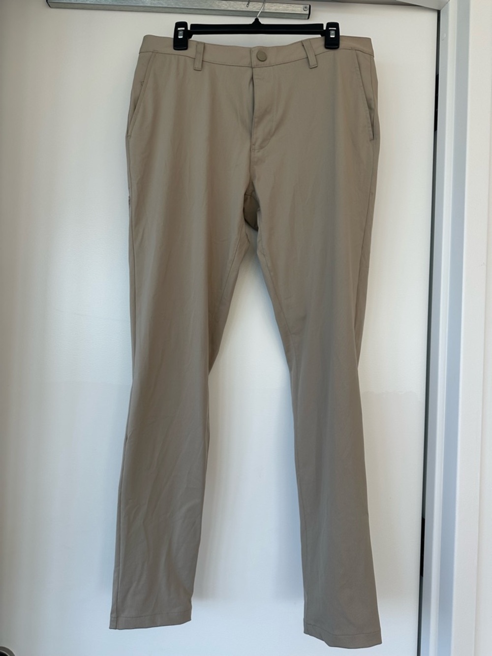 RHONE Men's Khaki Stretch Chinos - 33